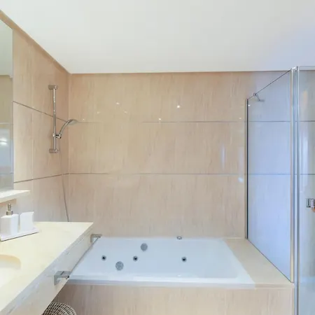 La Ola شقة تازاكورتي